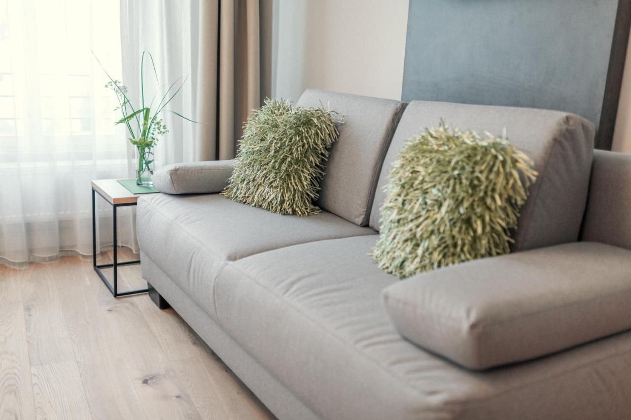 Das Hoelderlein - Altstadthotel Nuertingen Exteriör bild