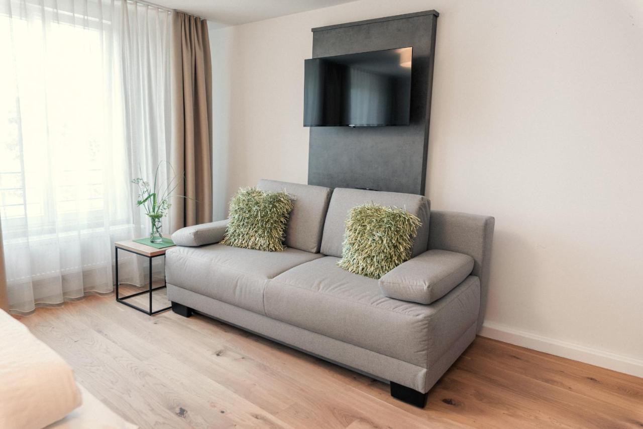 Das Hoelderlein - Altstadthotel Nuertingen Exteriör bild