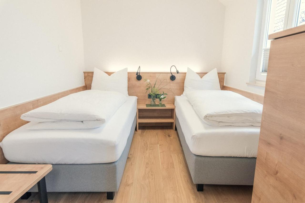 Das Hoelderlein - Altstadthotel Nuertingen Exteriör bild