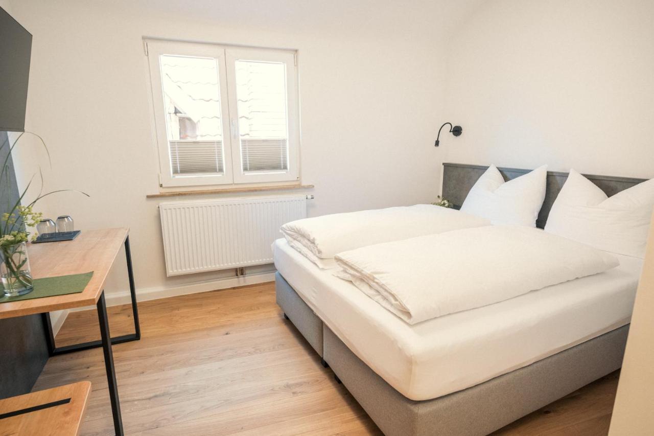Das Hoelderlein - Altstadthotel Nuertingen Exteriör bild